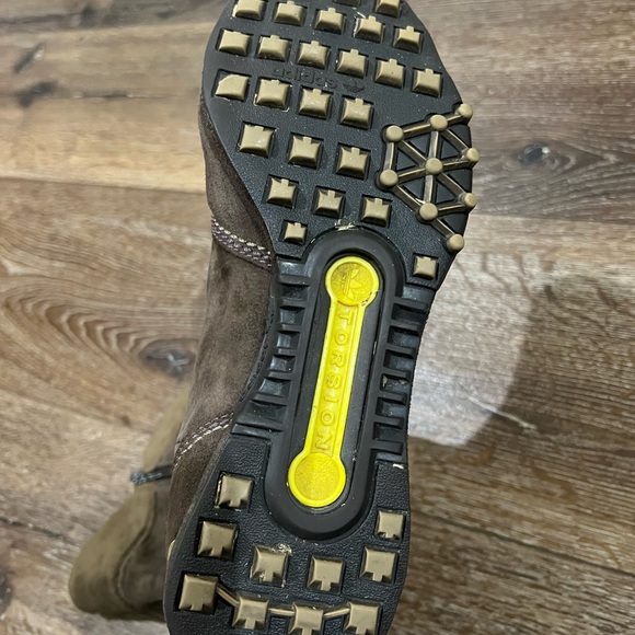 LEFT shoe only Adidas suede boots amputee / replacement / size 9 brown - Picture 8 of 9